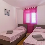Vila Erica Pula