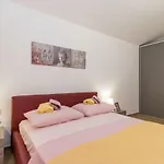 Vila Erica